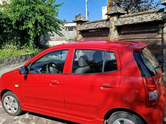 Красный Киа Пиканто, объемом двигателя 1.1 л и пробегом 117 тыс. км за 5300 $, фото 2 на Automoto.ua