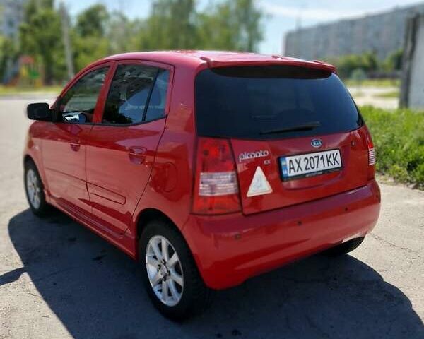 Красный Киа Пиканто, объемом двигателя 1.09 л и пробегом 152 тыс. км за 4300 $, фото 6 на Automoto.ua