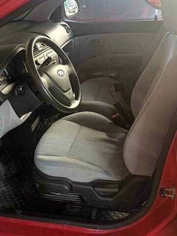 Червоний Кіа Піканто, об'ємом двигуна 1.09 л та пробігом 63 тис. км за 6000 $, фото 2 на Automoto.ua