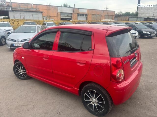 Червоний Кіа Піканто, об'ємом двигуна 1.1 л та пробігом 135 тис. км за 6390 $, фото 2 на Automoto.ua