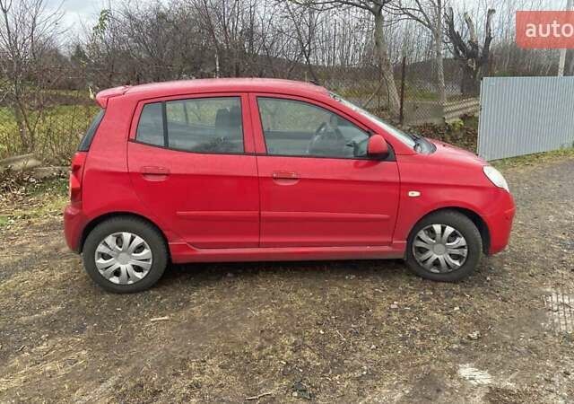 Красный Киа Пиканто, объемом двигателя 1.09 л и пробегом 130 тыс. км за 3800 $, фото 5 на Automoto.ua