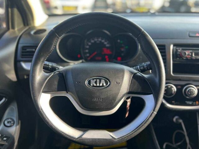 Красный Киа Пиканто, объемом двигателя 1 л и пробегом 144 тыс. км за 5800 $, фото 9 на Automoto.ua