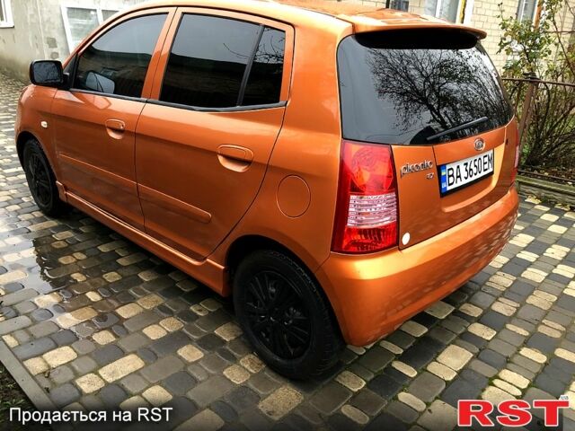 Киа Пиканто, объемом двигателя 1.1 л и пробегом 165 тыс. км за 3550 $, фото 4 на Automoto.ua