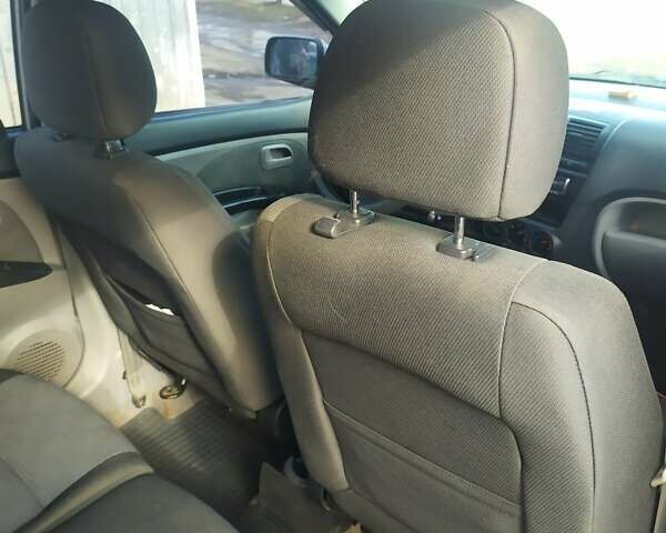 Кіа Піканто, об'ємом двигуна 1.1 л та пробігом 103 тис. км за 5200 $, фото 5 на Automoto.ua