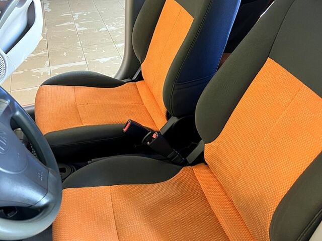 Киа Пиканто, объемом двигателя 1.1 л и пробегом 161 тыс. км за 5100 $, фото 6 на Automoto.ua