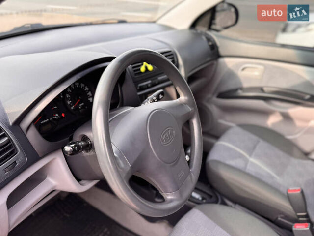 Киа Пиканто, объемом двигателя 1.1 л и пробегом 104 тыс. км за 4999 $, фото 9 на Automoto.ua