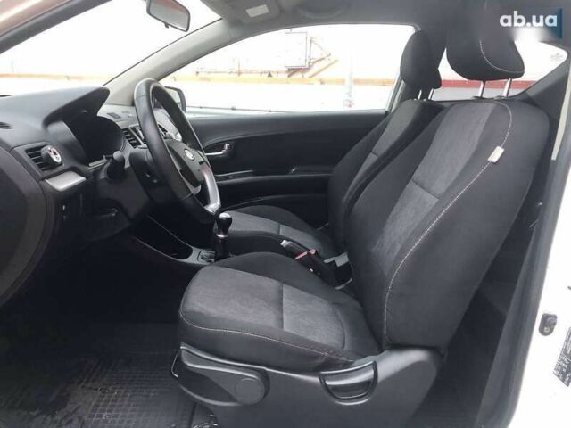 Кіа Піканто, об'ємом двигуна 1 л та пробігом 150 тис. км за 5490 $, фото 10 на Automoto.ua