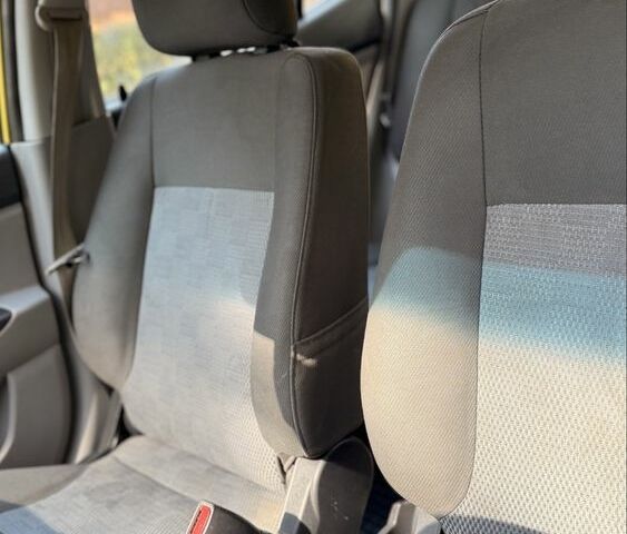 Жовтий Кіа Піканто, об'ємом двигуна 1.1 л та пробігом 153 тис. км за 4200 $, фото 15 на Automoto.ua