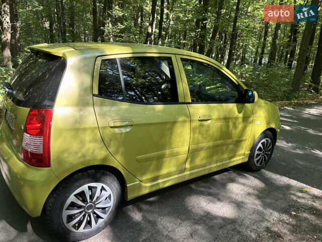 Жовтий Кіа Піканто, об'ємом двигуна 1.1 л та пробігом 164 тис. км за 4300 $, фото 1 на Automoto.ua