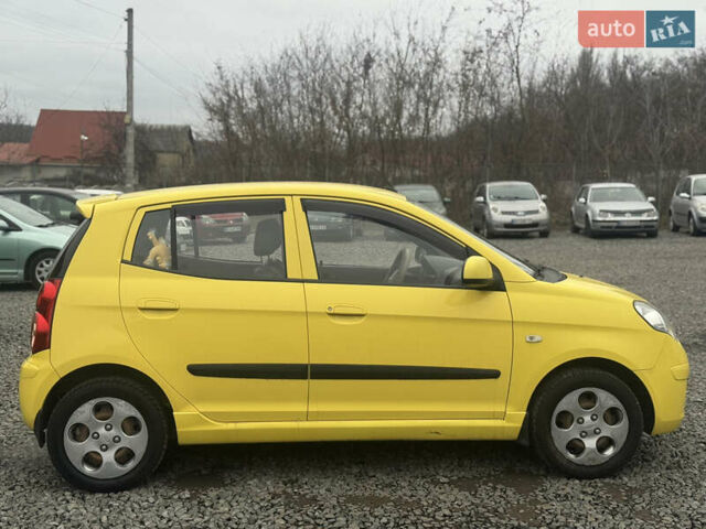 Желтый Киа Пиканто, объемом двигателя 1.1 л и пробегом 101 тыс. км за 5650 $, фото 7 на Automoto.ua