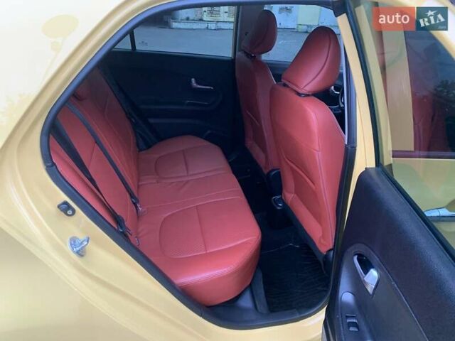 Желтый Киа Пиканто, объемом двигателя 1.25 л и пробегом 75 тыс. км за 9700 $, фото 69 на Automoto.ua