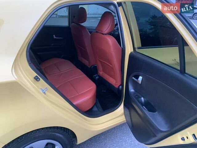 Желтый Киа Пиканто, объемом двигателя 1.25 л и пробегом 75 тыс. км за 9700 $, фото 71 на Automoto.ua