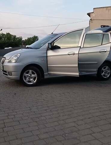 Сірий Кіа Піканто, об'ємом двигуна 1.1 л та пробігом 94 тис. км за 6300 $, фото 4 на Automoto.ua