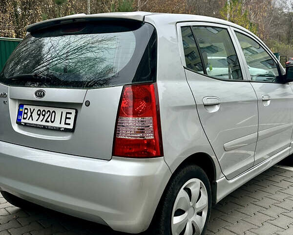 Серый Киа Пиканто, объемом двигателя 1.09 л и пробегом 188 тыс. км за 3550 $, фото 4 на Automoto.ua