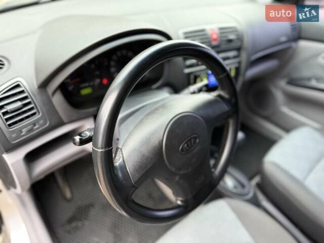 Серый Киа Пиканто, объемом двигателя 1.1 л и пробегом 145 тыс. км за 4950 $, фото 26 на Automoto.ua