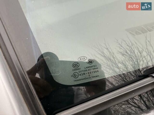 Серый Киа Пиканто, объемом двигателя 1.1 л и пробегом 145 тыс. км за 4950 $, фото 9 на Automoto.ua