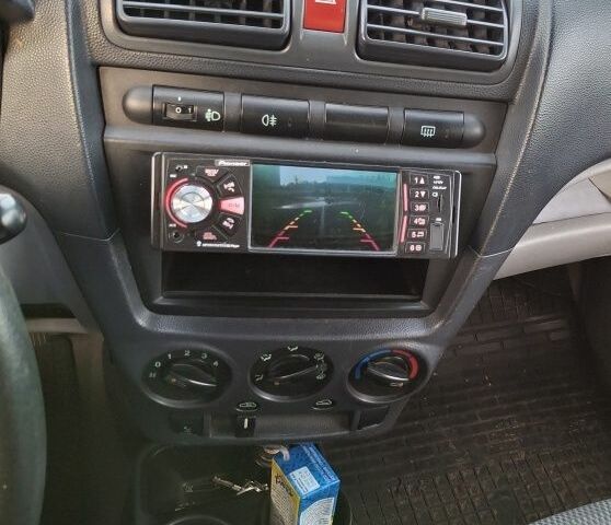 Серый Киа Пиканто, объемом двигателя 1.1 л и пробегом 92 тыс. км за 4800 $, фото 7 на Automoto.ua