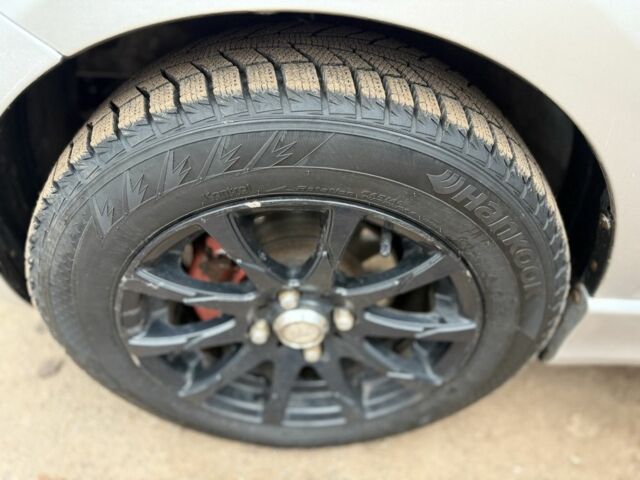 Сірий Кіа Піканто, об'ємом двигуна 1.1 л та пробігом 141 тис. км за 4950 $, фото 11 на Automoto.ua