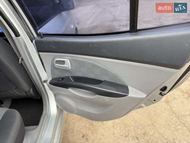 Серый Киа Пиканто, объемом двигателя 1.1 л и пробегом 145 тыс. км за 4950 $, фото 14 на Automoto.ua