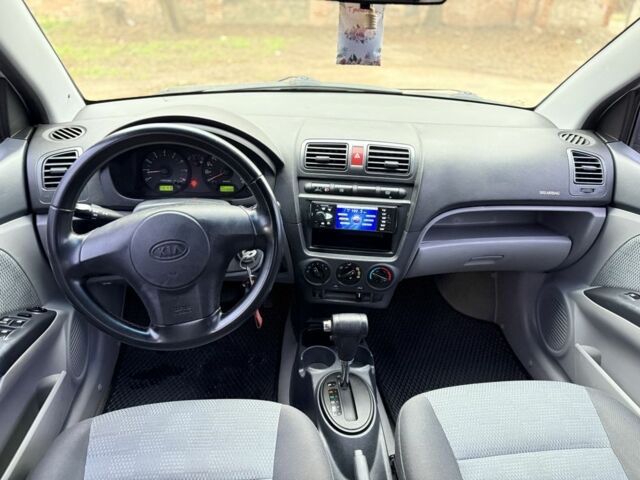 Сірий Кіа Піканто, об'ємом двигуна 1.1 л та пробігом 141 тис. км за 4950 $, фото 12 на Automoto.ua