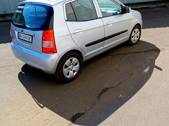 Серый Киа Пиканто, объемом двигателя 1.1 л и пробегом 173 тыс. км за 3200 $, фото 2 на Automoto.ua