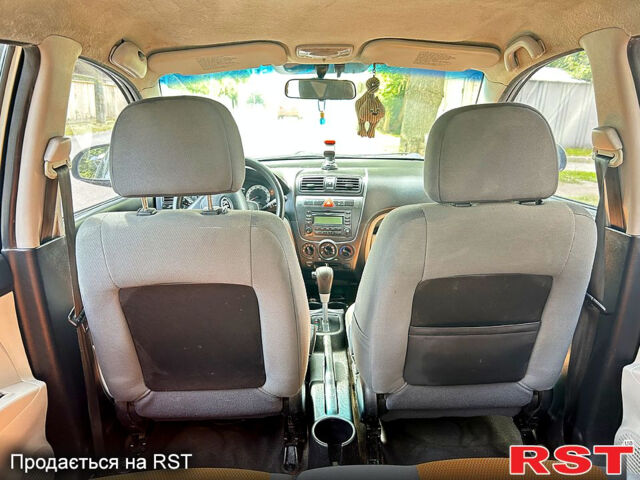 Сірий Кіа Піканто, об'ємом двигуна 1.1 л та пробігом 241 тис. км за 5000 $, фото 5 на Automoto.ua