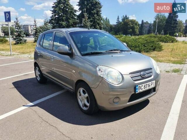 Серый Киа Пиканто, объемом двигателя 1.1 л и пробегом 285 тыс. км за 3900 $, фото 3 на Automoto.ua