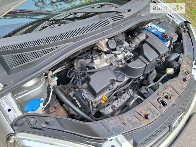 Серый Киа Пиканто, объемом двигателя 1.1 л и пробегом 130 тыс. км за 3900 $, фото 18 на Automoto.ua