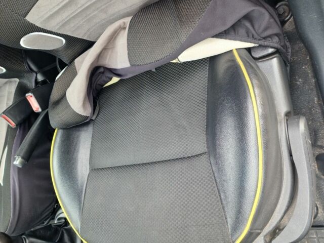 Сірий Кіа Піканто, об'ємом двигуна 0 л та пробігом 128 тис. км за 5500 $, фото 10 на Automoto.ua