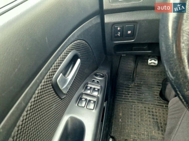 Сірий Кіа Піканто, об'ємом двигуна 1.09 л та пробігом 128 тис. км за 5000 $, фото 10 на Automoto.ua