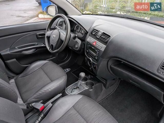 Серый Киа Пиканто, объемом двигателя 1.1 л и пробегом 167 тыс. км за 5600 $, фото 6 на Automoto.ua