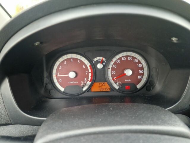 Сірий Кіа Піканто, об'ємом двигуна 0 л та пробігом 128 тис. км за 5500 $, фото 16 на Automoto.ua