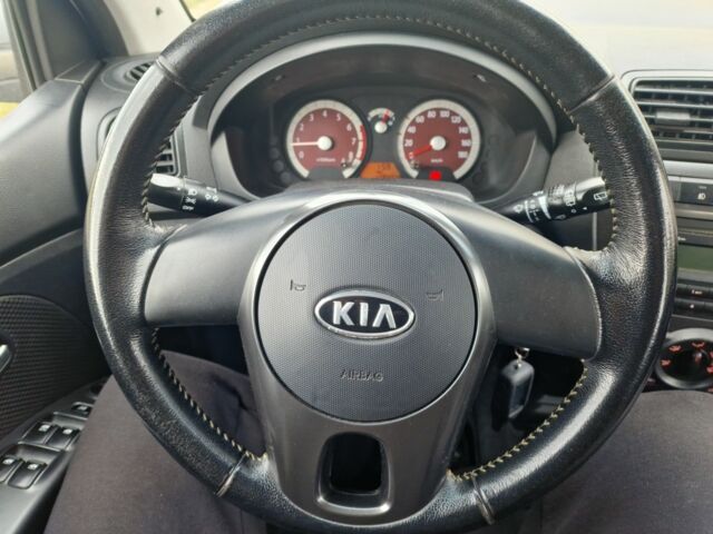 Сірий Кіа Піканто, об'ємом двигуна 0 л та пробігом 128 тис. км за 5500 $, фото 13 на Automoto.ua