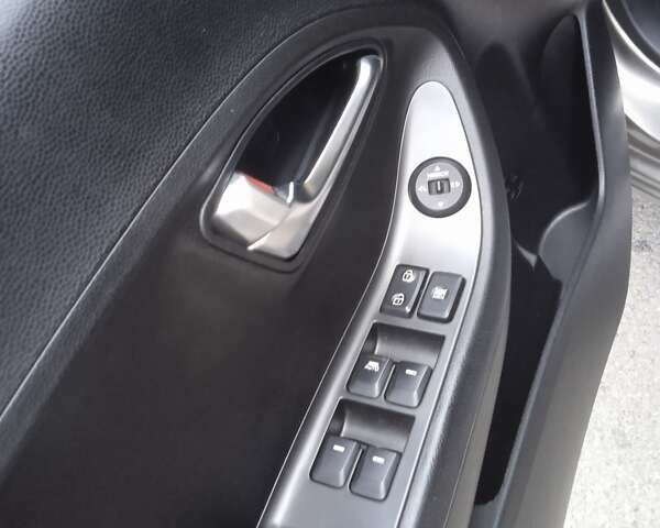 Серый Киа Пиканто, объемом двигателя 1 л и пробегом 110 тыс. км за 6200 $, фото 35 на Automoto.ua