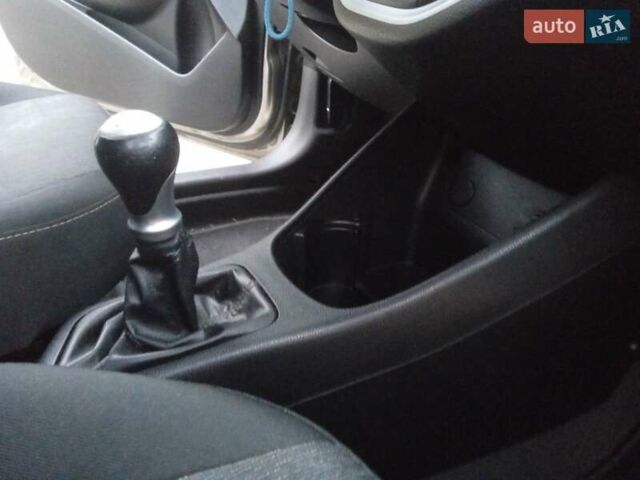 Серый Киа Пиканто, объемом двигателя 1 л и пробегом 110 тыс. км за 6200 $, фото 32 на Automoto.ua