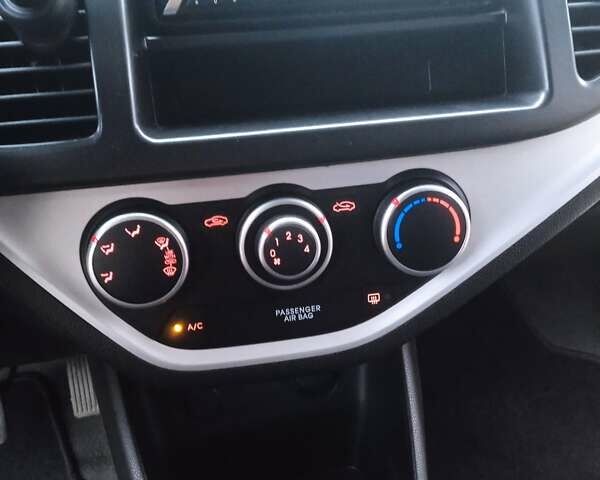 Серый Киа Пиканто, объемом двигателя 1 л и пробегом 110 тыс. км за 6200 $, фото 33 на Automoto.ua