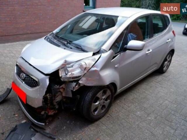 Серый Киа Пиканто, объемом двигателя 1.6 л и пробегом 199 тыс. км за 5350 $, фото 1 на Automoto.ua