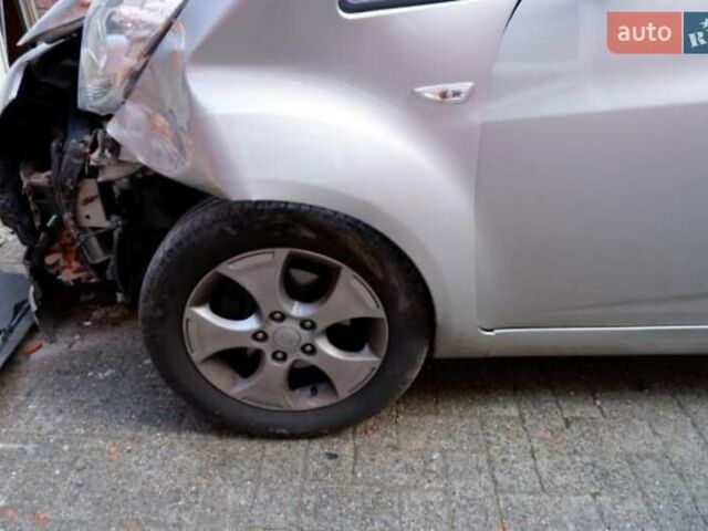 Серый Киа Пиканто, объемом двигателя 1.6 л и пробегом 199 тыс. км за 5350 $, фото 4 на Automoto.ua