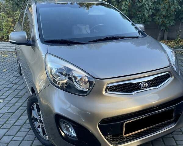 Серый Киа Пиканто, объемом двигателя 1.09 л и пробегом 149 тыс. км за 8100 $, фото 3 на Automoto.ua