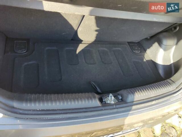 Киа Пиканто 2014 в Черновцах на Automoto.ua Серый Киа Пиканто, объемом двигателя 1 л и пробегом 178 тыс. км за 7700 $, фото 8 на Automoto.ua