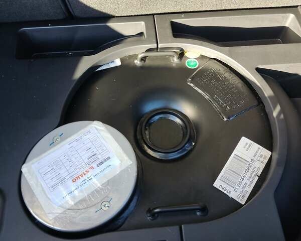 Киа Пиканто 2014 в Черновцах на Automoto.ua Серый Киа Пиканто, объемом двигателя 1 л и пробегом 178 тыс. км за 7700 $, фото 6 на Automoto.ua