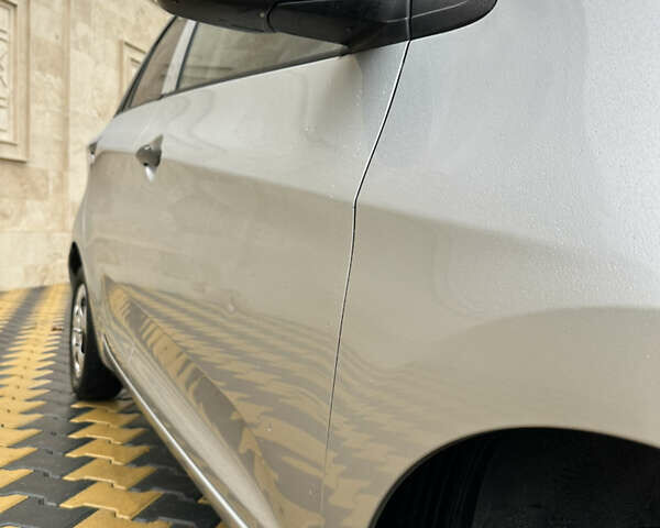 Серый Киа Пиканто, объемом двигателя 1 л и пробегом 114 тыс. км за 7400 $, фото 13 на Automoto.ua