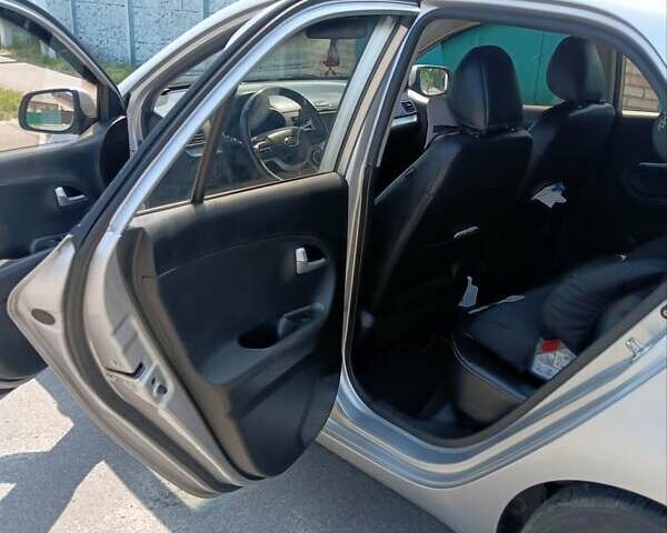 Сірий Кіа Піканто, об'ємом двигуна 1 л та пробігом 136 тис. км за 8500 $, фото 8 на Automoto.ua