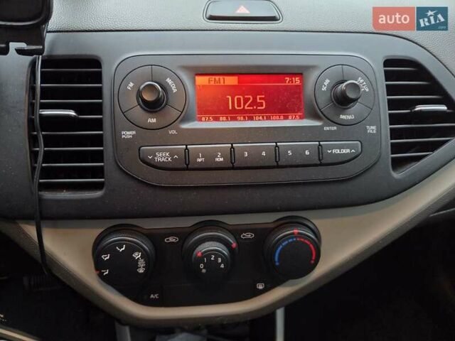 Серый Киа Пиканто, объемом двигателя 1 л и пробегом 132 тыс. км за 7900 $, фото 13 на Automoto.ua