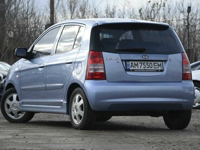 Синій Кіа Піканто, об'ємом двигуна 1.1 л та пробігом 135 тис. км за 5200 $, фото 4 на Automoto.ua