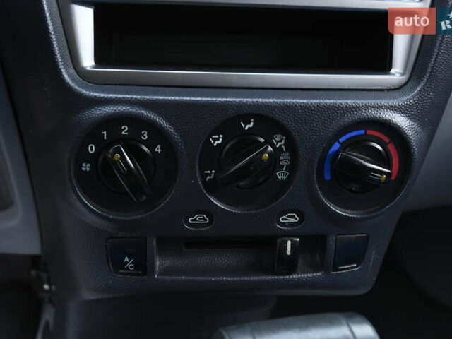 Синий Киа Пиканто, объемом двигателя 1.09 л и пробегом 135 тыс. км за 5200 $, фото 18 на Automoto.ua