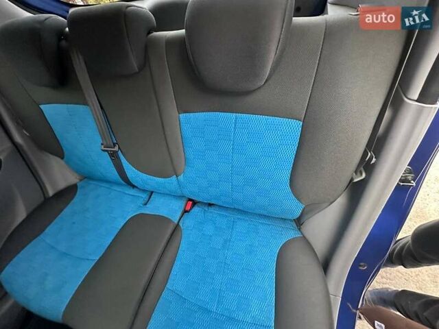 Синий Киа Пиканто, объемом двигателя 1.1 л и пробегом 156 тыс. км за 4800 $, фото 8 на Automoto.ua
