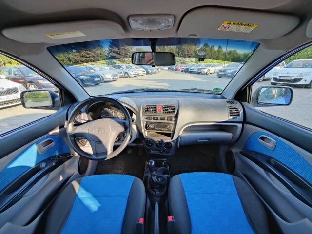 Синій Кіа Піканто, об'ємом двигуна 1.1 л та пробігом 244 тис. км за 3900 $, фото 15 на Automoto.ua