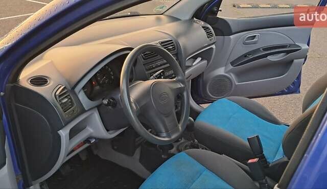 Синий Киа Пиканто, объемом двигателя 1 л и пробегом 104 тыс. км за 3750 $, фото 11 на Automoto.ua