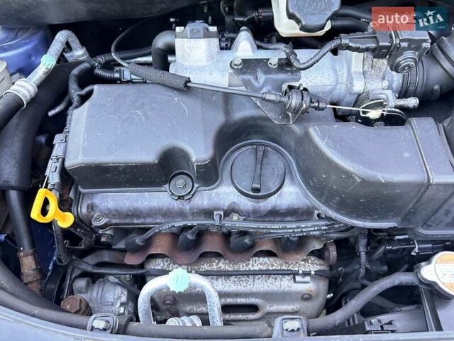 Синій Кіа Піканто, об'ємом двигуна 1.1 л та пробігом 150 тис. км за 3250 $, фото 8 на Automoto.ua